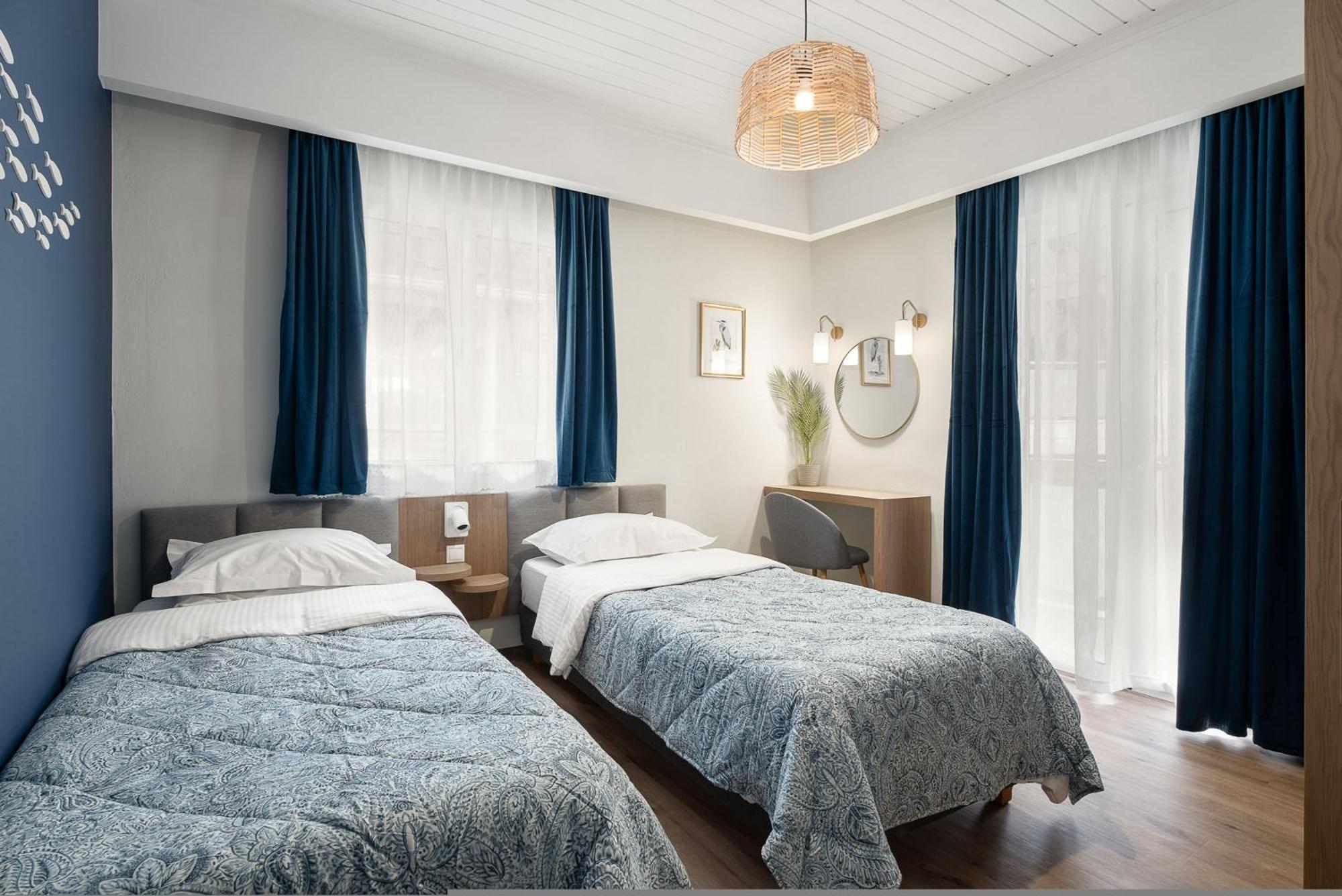Captain'S Seafront Apartments Νυδρί Εξωτερικό φωτογραφία